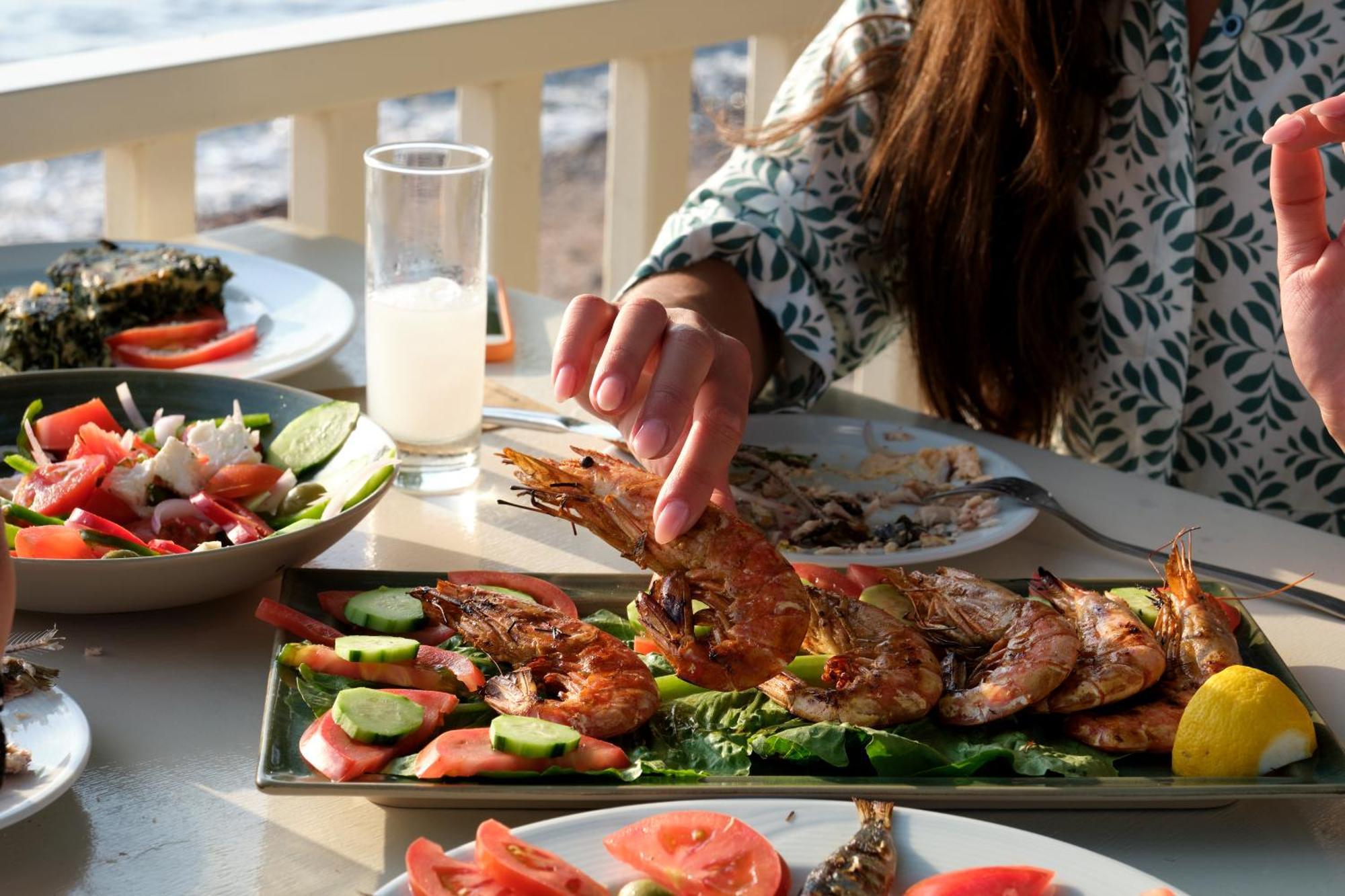 Aphrodite Hotel มิธิมนา ภายนอก รูปภาพ