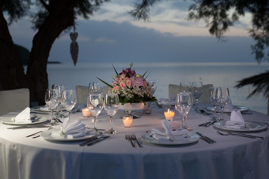 Aphrodite Hotel มิธิมนา ภายนอก รูปภาพ